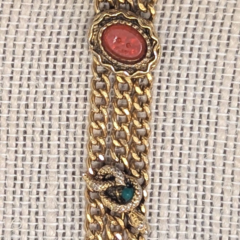 Vintage "Goldette", Signed Rhinestone Charm Bracelet - Picture 4 of 10